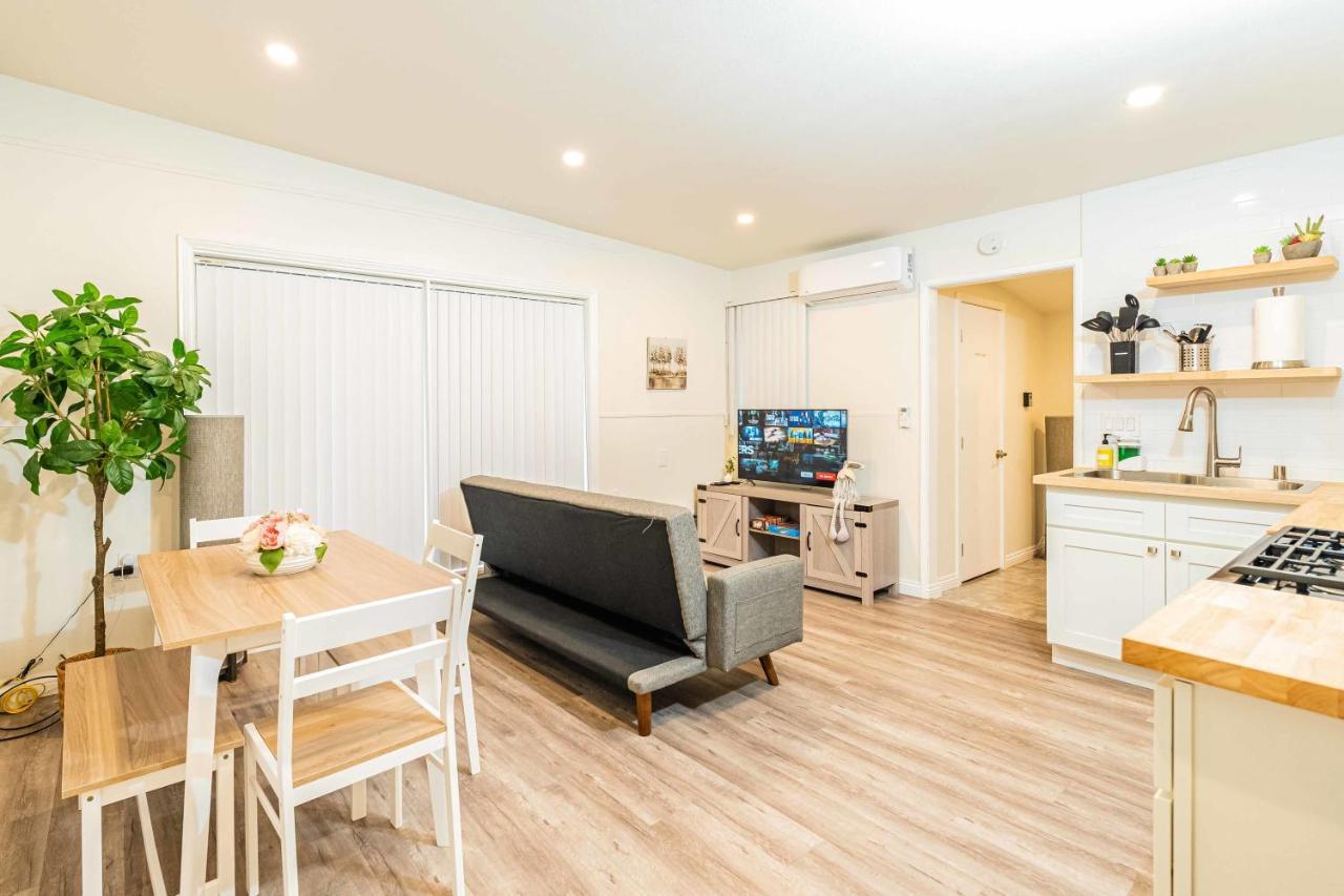 Newly Remodeled 2B1B House On Historic Route 66 Villa Glendora Bagian luar foto
